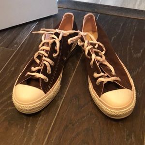 Burgundy and pink velvet Converse All Star